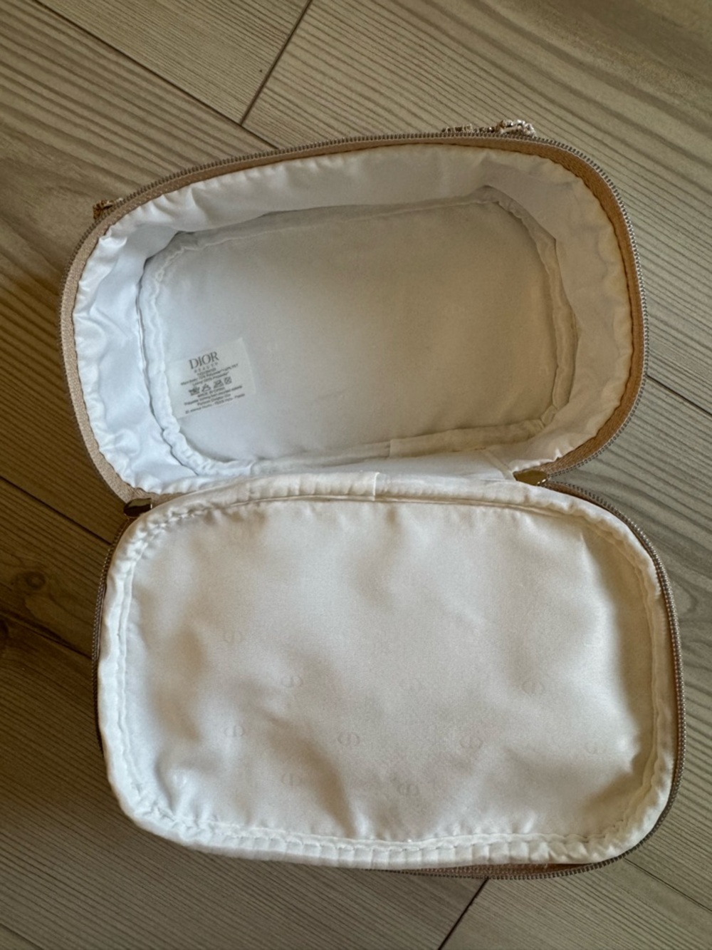 Small Make up/Accessories bag - Picture 4 of 6
